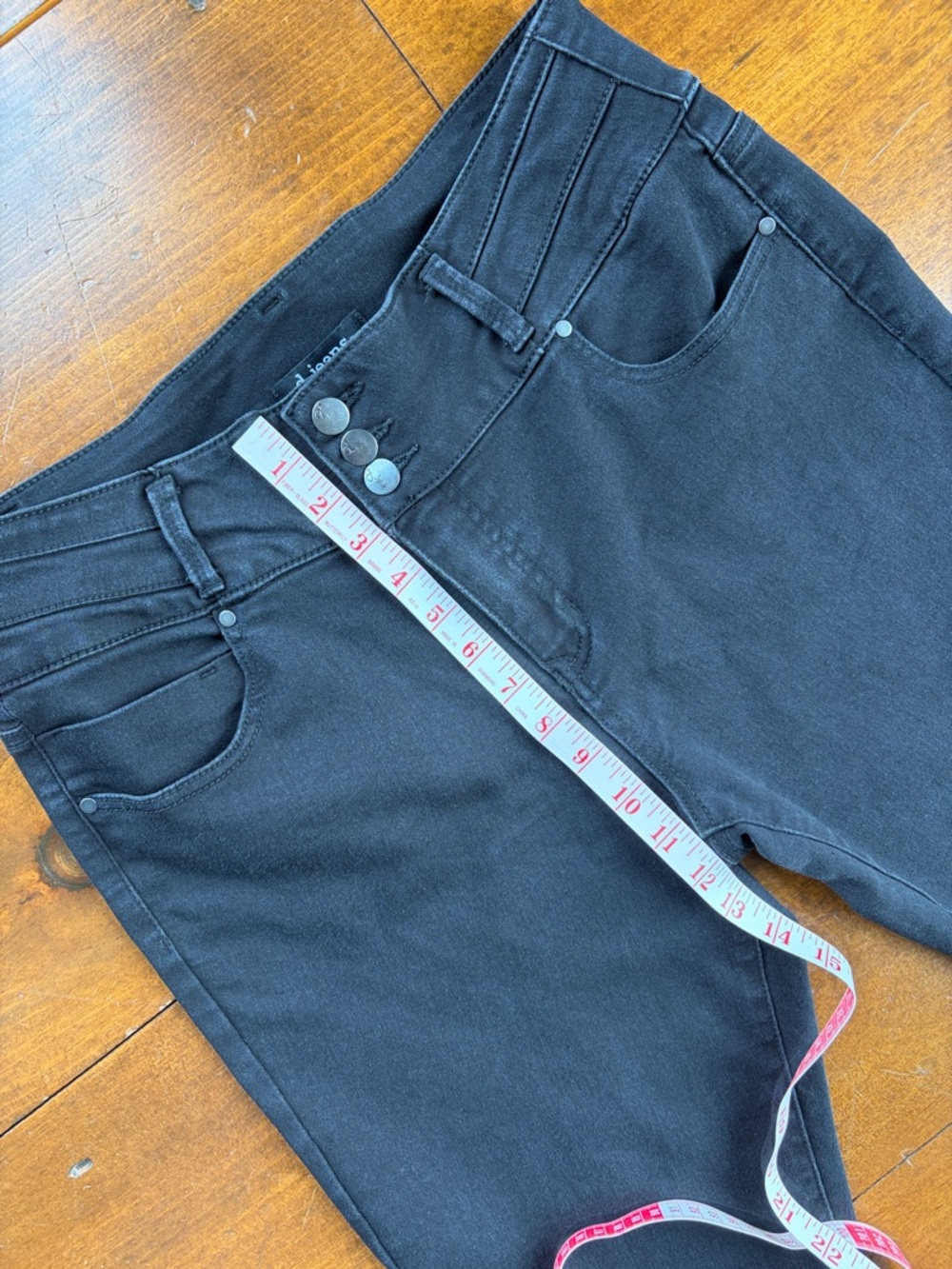 d.Jeans Capri Length Black Jeans Size 14 - Picture 6 of 10